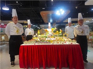 “食”力保障，華逸府圓滿(mǎn)完成中南大學(xué)湘雅三醫(yī)院大型活動(dòng)供餐服務(wù)